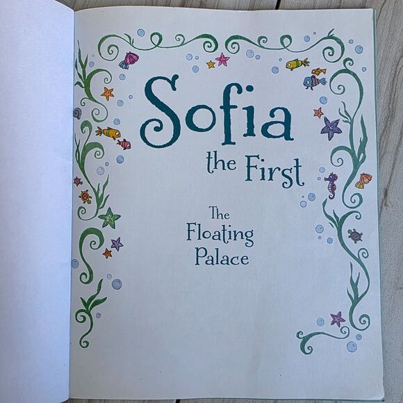 Sophia the First Floating Palace, The Royal Games & Sofia Makes a Friend-3 Books - Picture 5 of 16